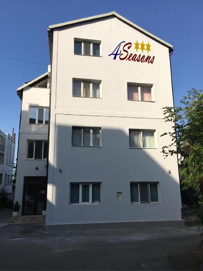4 Seasons Apartments Bistriţa 외부 사진