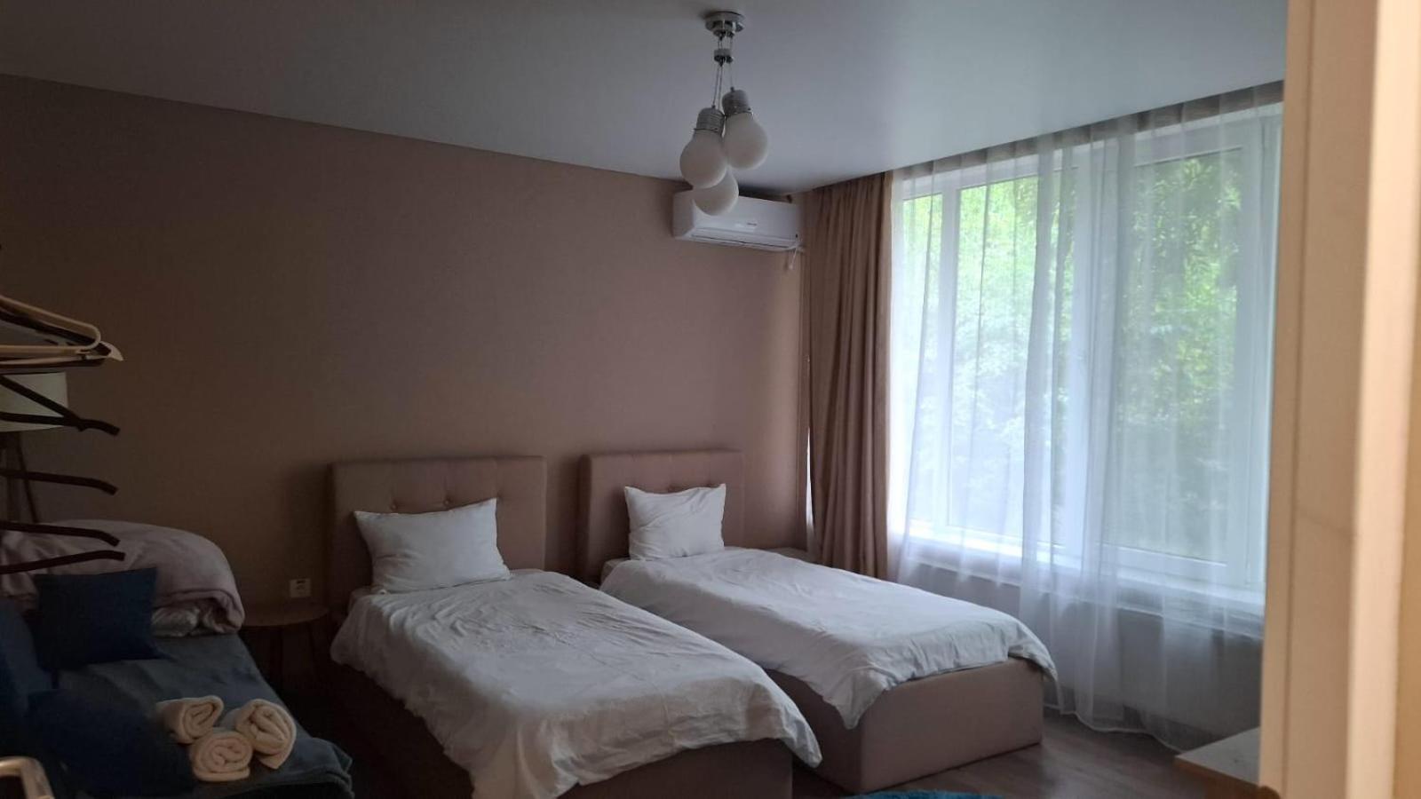 4 Seasons Apartments Bistriţa 외부 사진