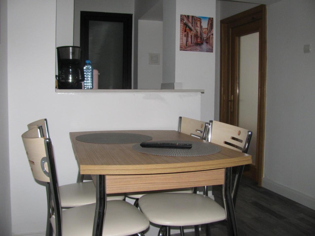 4 Seasons Apartments Bistriţa 외부 사진